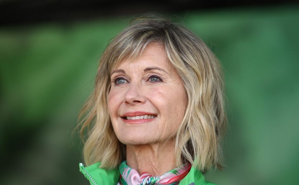 olivia newton john / GETTY