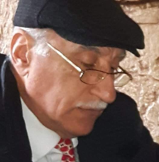 منديل بالفراولة